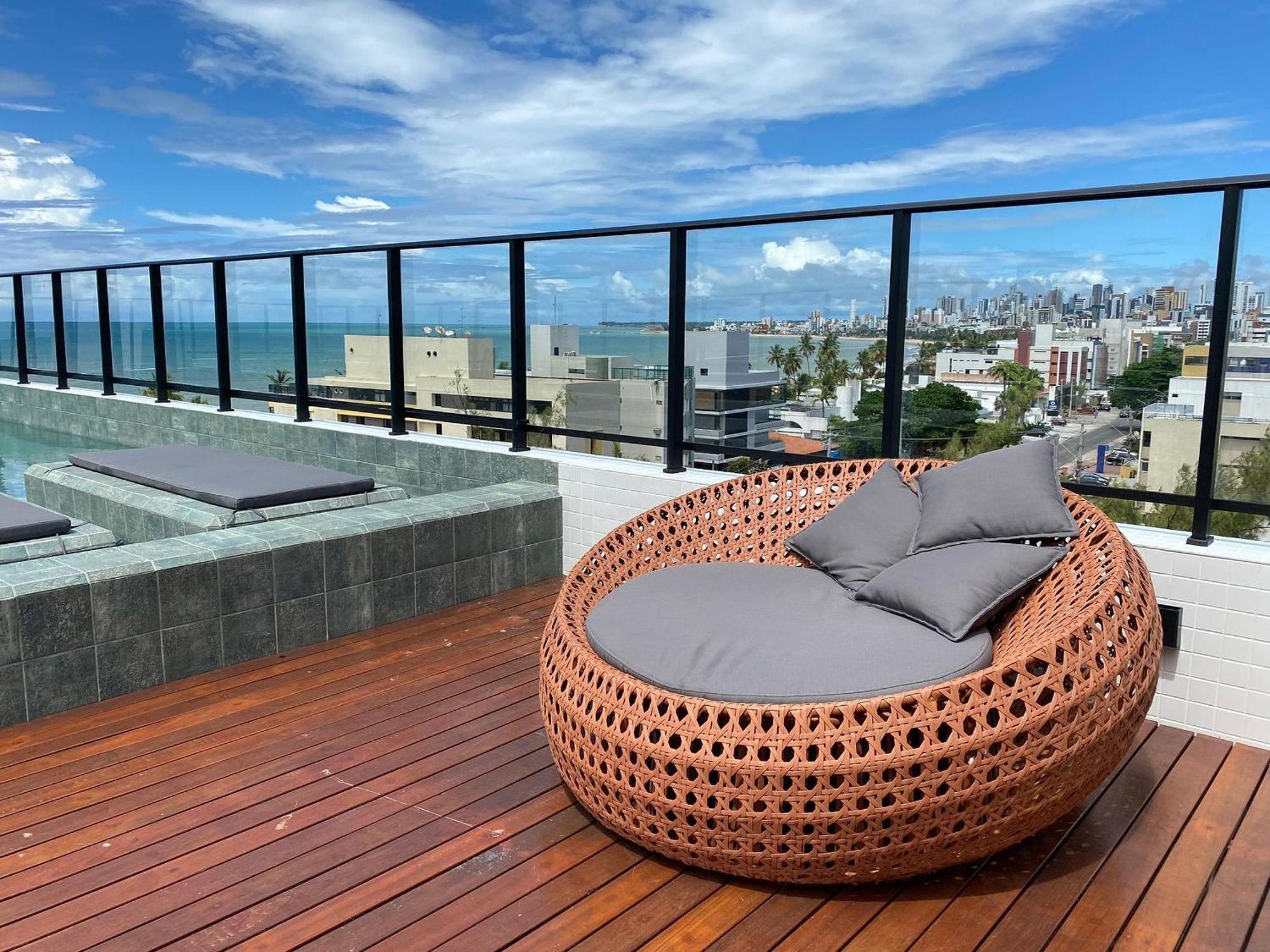 Bela - #get One 321 Bessa Apartment